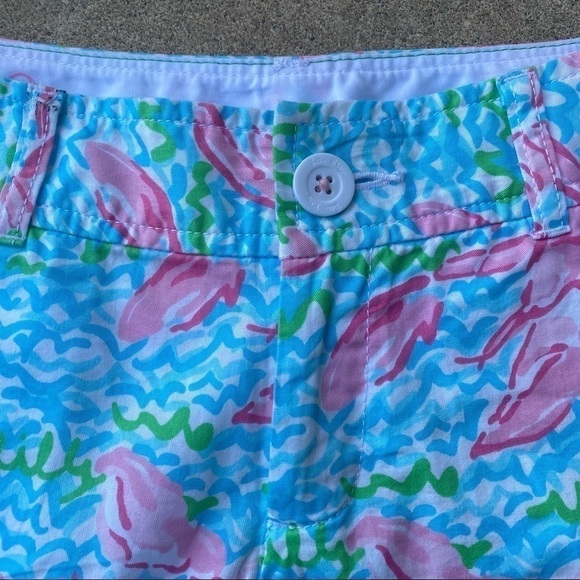 Lilly Pulitzer Lobstah Roll Callahan Shorts - Picture 2 of 7